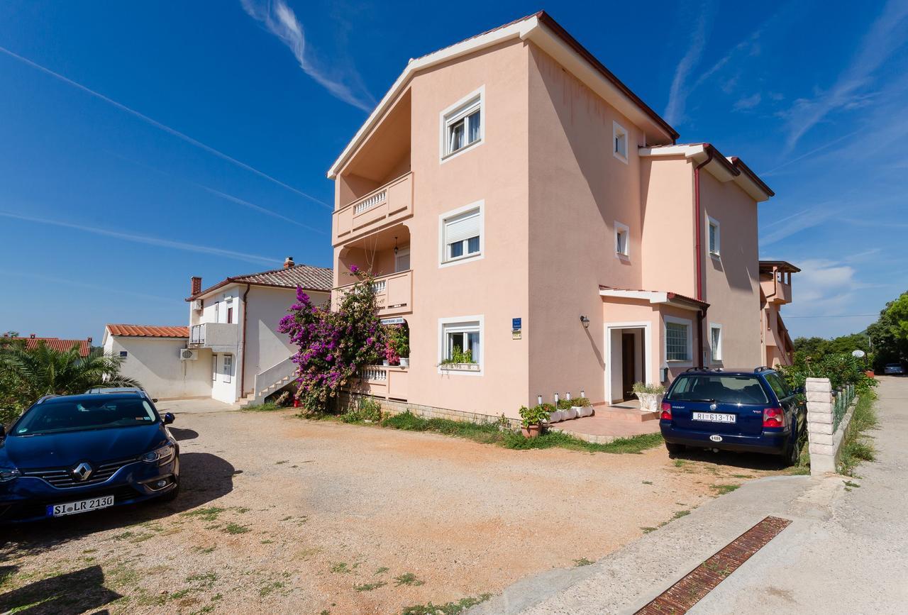 Apartments Jasmin Barbat na Rabu Bagian luar foto